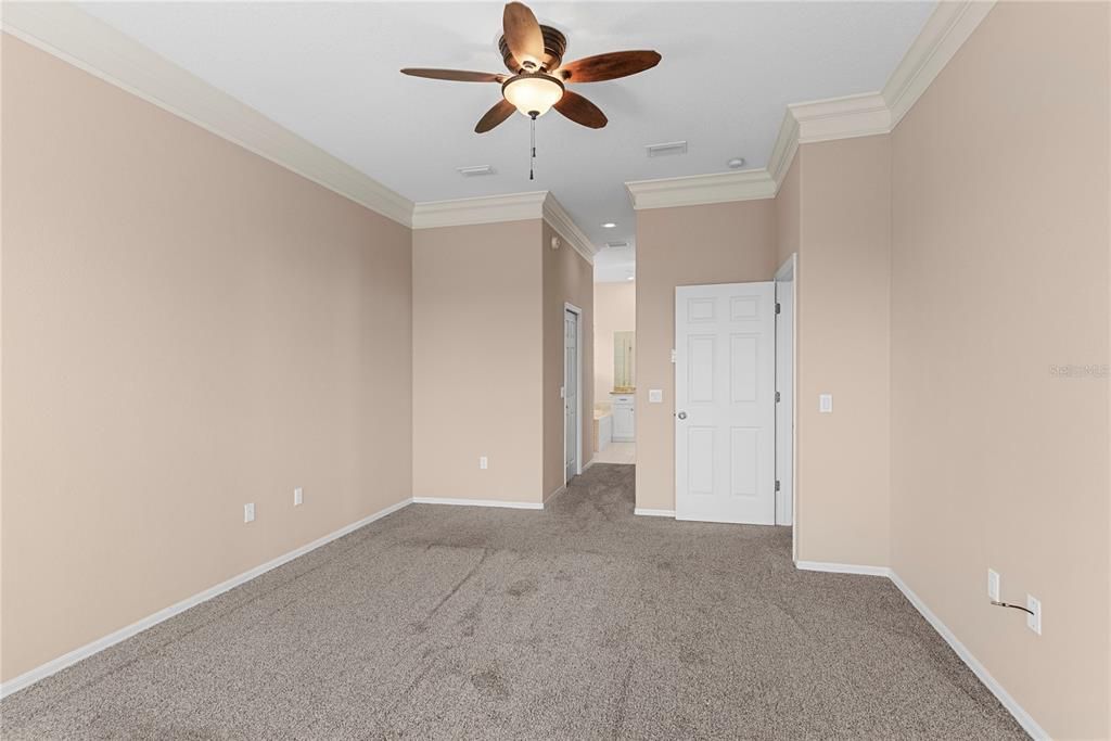 For Sale: $630,000 (3 beds, 2 baths, 2472 Square Feet)