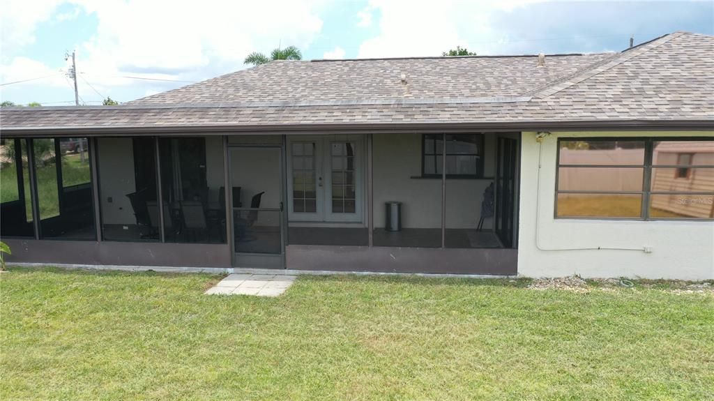 En Venta: $274,000 (3 camas, 2 baños, 1622 Pies cuadrados)