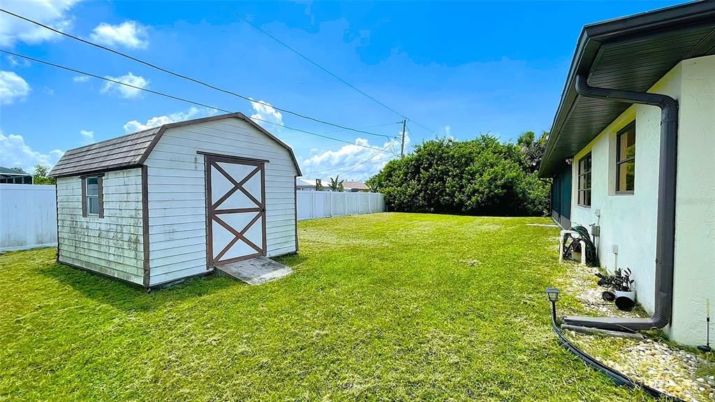 En Venta: $274,000 (3 camas, 2 baños, 1622 Pies cuadrados)