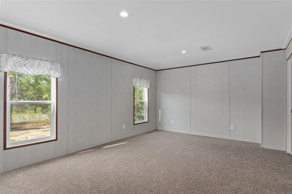 待售: $239,000 (3 贝兹, 2 浴室, 1456 平方英尺)