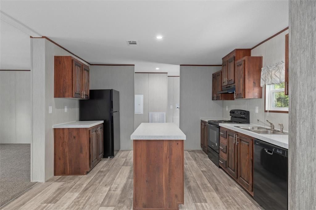 待售: $239,000 (3 贝兹, 2 浴室, 1456 平方英尺)