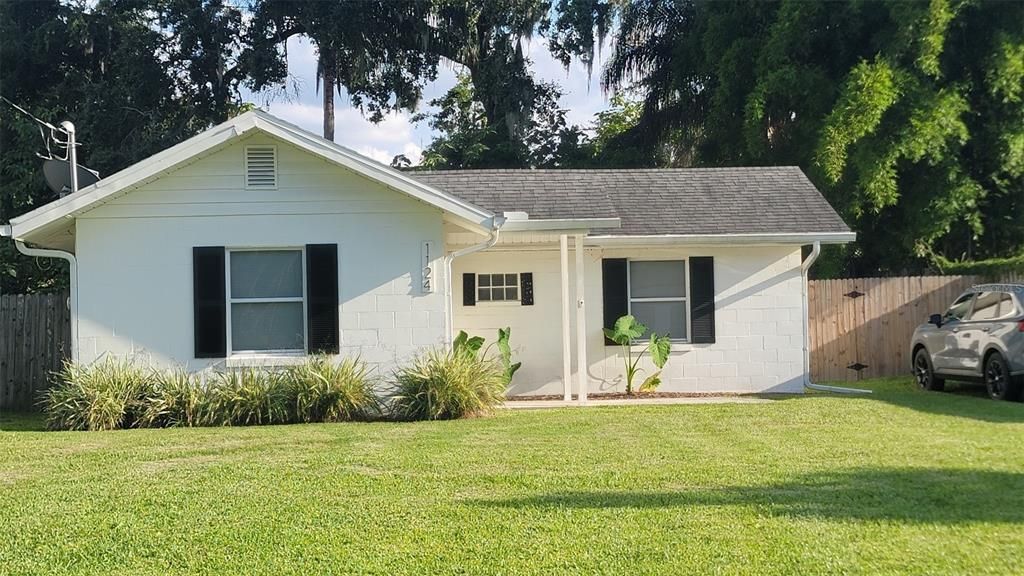 Recently Sold: $425,000 (1 beds, 1 baths, 754 Square Feet)