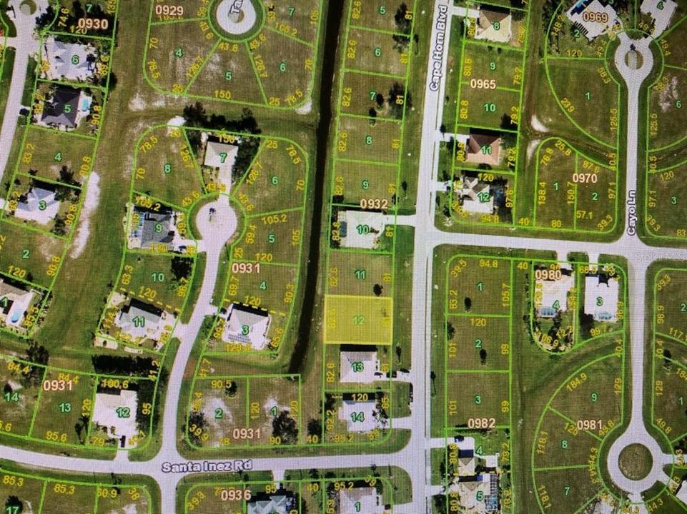 En Venta: $35,000 (0.23 acres)