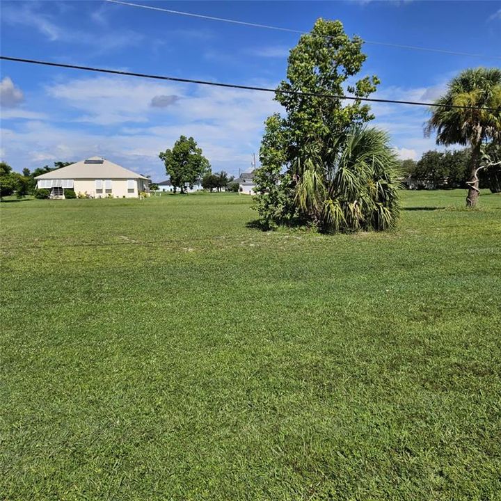 En Venta: $35,000 (0.23 acres)