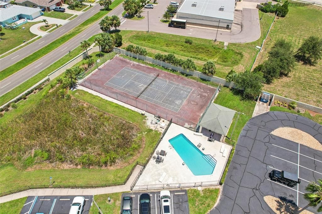 待售: $399,000 (2 贝兹, 2 浴室, 1008 平方英尺)