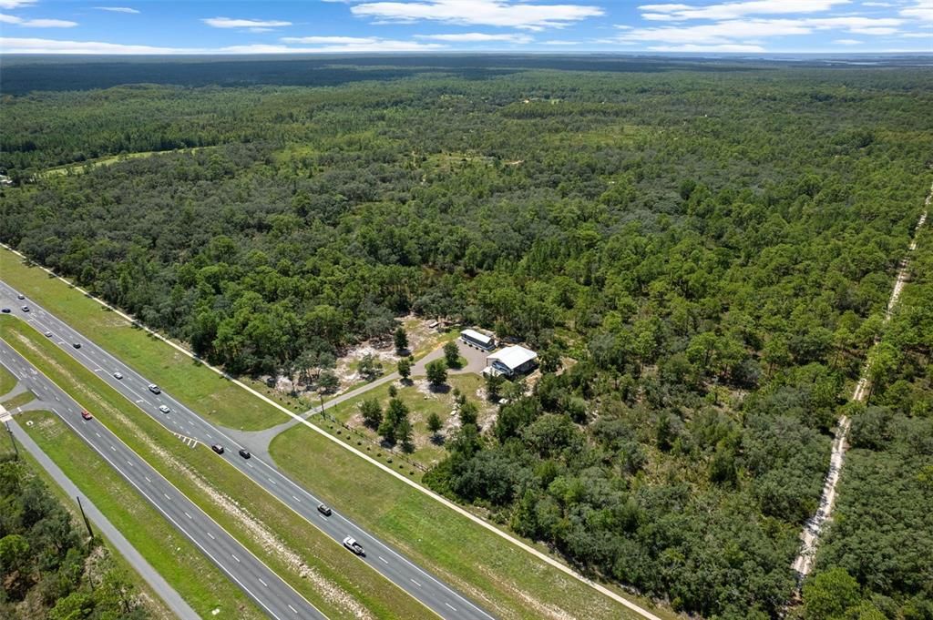 For Sale: $675,000 (2 beds, 1 baths, 976 Square Feet)