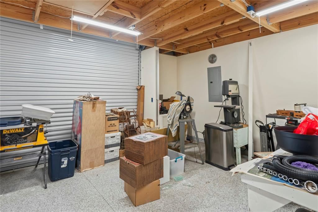 En Venta: $650,000 (3 camas, 3 baños, 2450 Pies cuadrados)