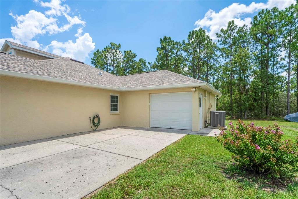 En Venta: $650,000 (3 camas, 3 baños, 2450 Pies cuadrados)