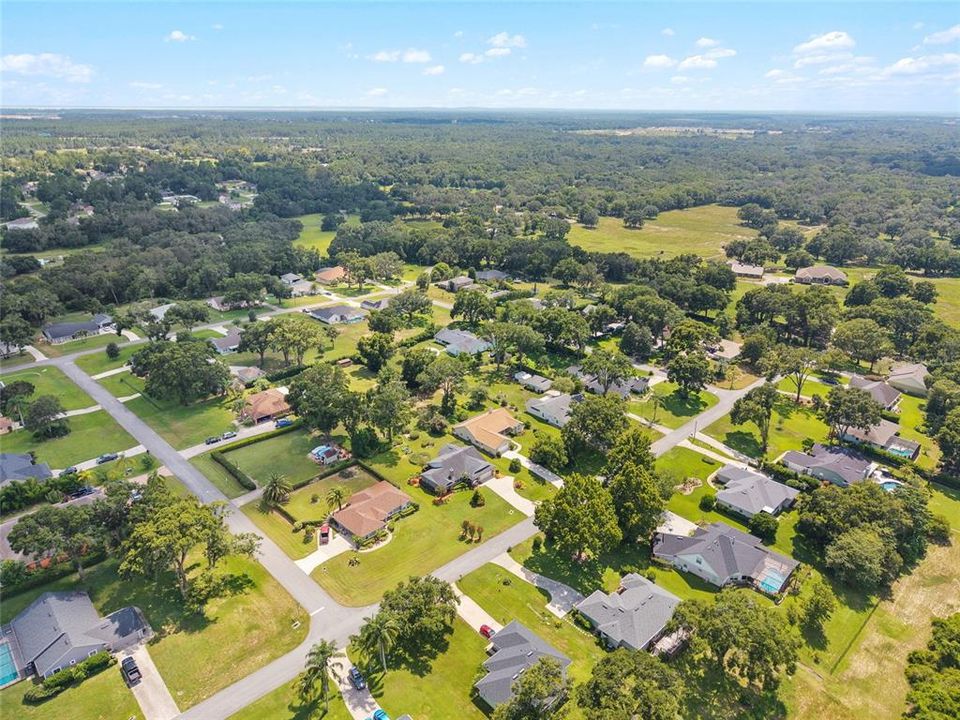 For Sale: $549,000 (3 beds, 2 baths, 1707 Square Feet)