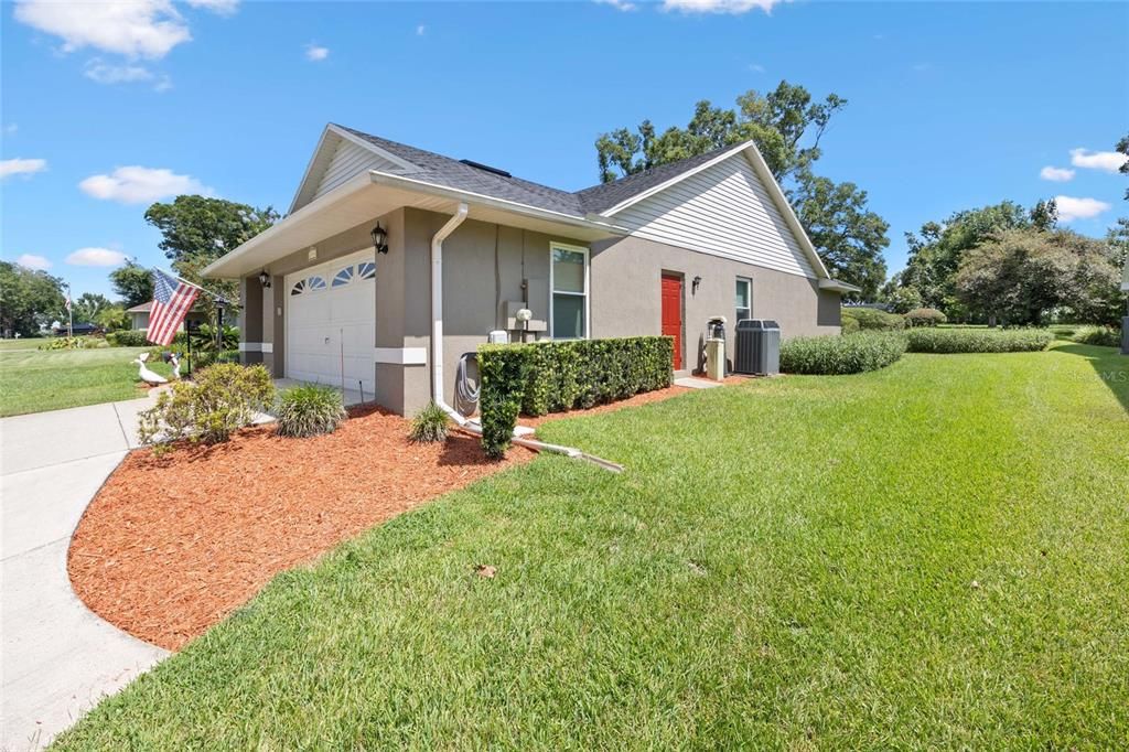 For Sale: $549,000 (3 beds, 2 baths, 1707 Square Feet)