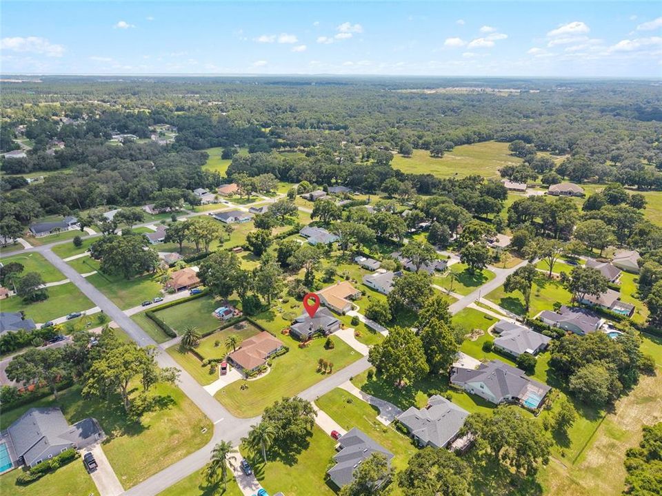 For Sale: $549,000 (3 beds, 2 baths, 1707 Square Feet)