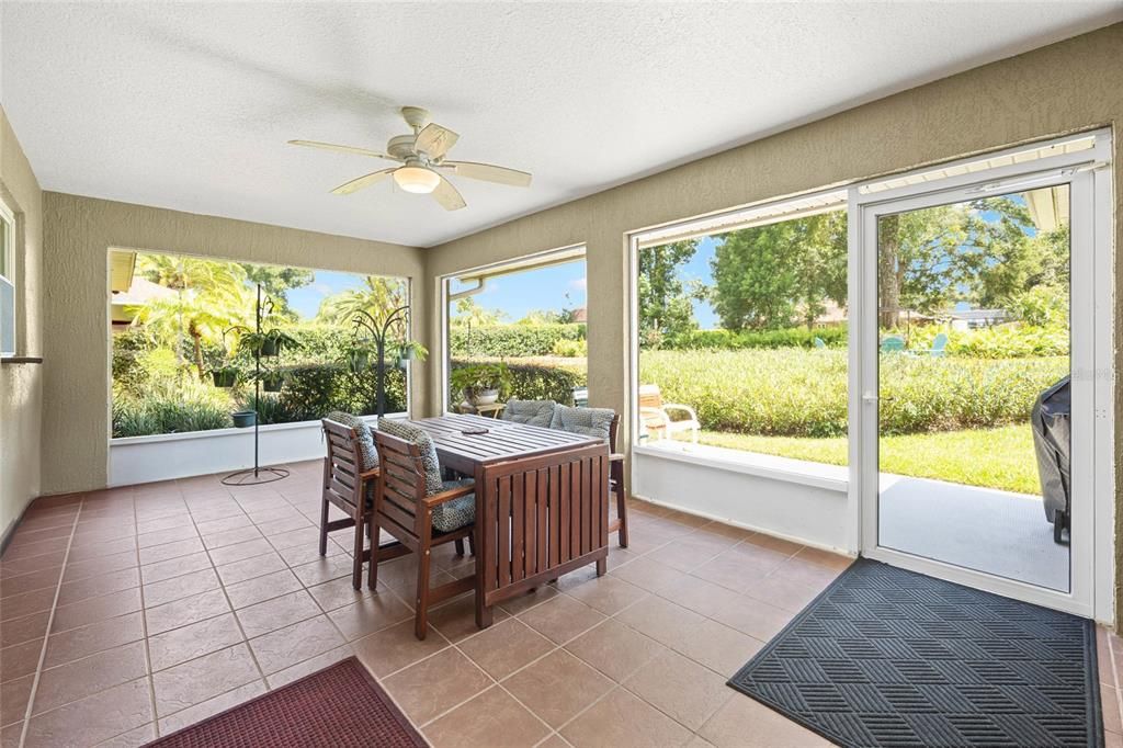 For Sale: $549,000 (3 beds, 2 baths, 1707 Square Feet)