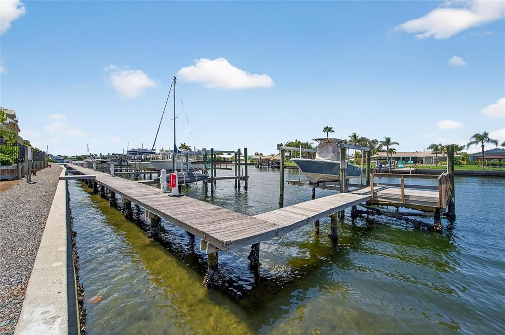 待售: $499,000 (3 贝兹, 2 浴室, 2488 平方英尺)