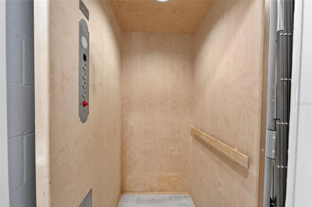 待售: $499,000 (3 贝兹, 2 浴室, 2488 平方英尺)