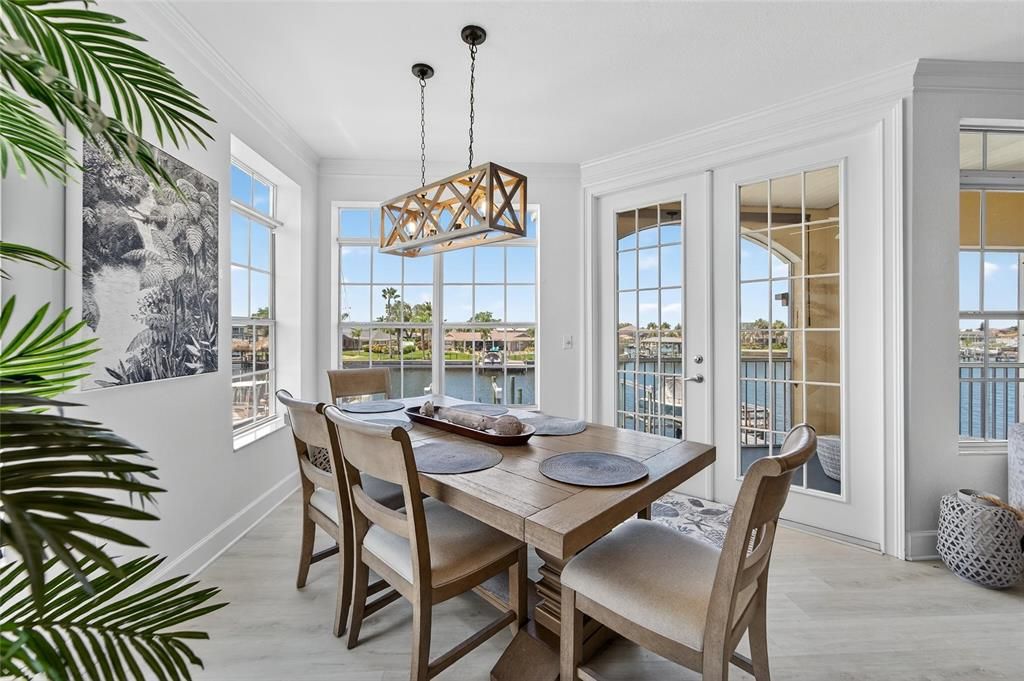 待售: $499,000 (3 贝兹, 2 浴室, 2488 平方英尺)