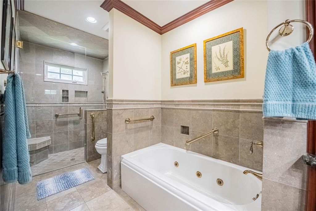 En Venta: $1,750,000 (5 camas, 4 baños, 4047 Pies cuadrados)