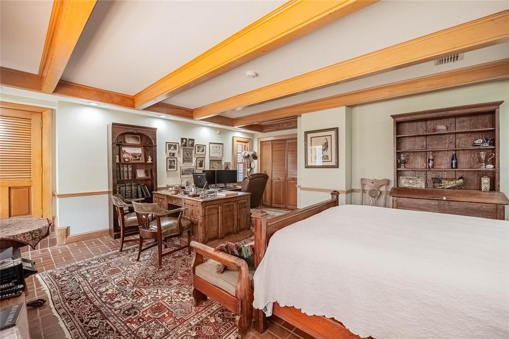 En Venta: $1,750,000 (5 camas, 4 baños, 4047 Pies cuadrados)