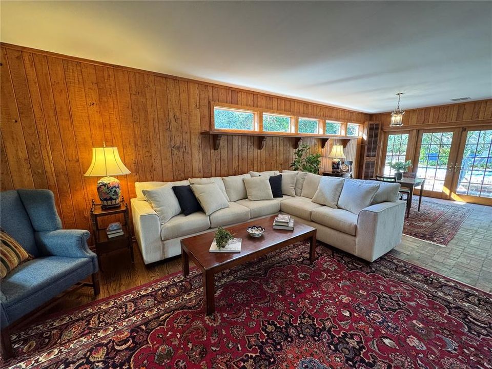 En Venta: $1,750,000 (5 camas, 4 baños, 4047 Pies cuadrados)