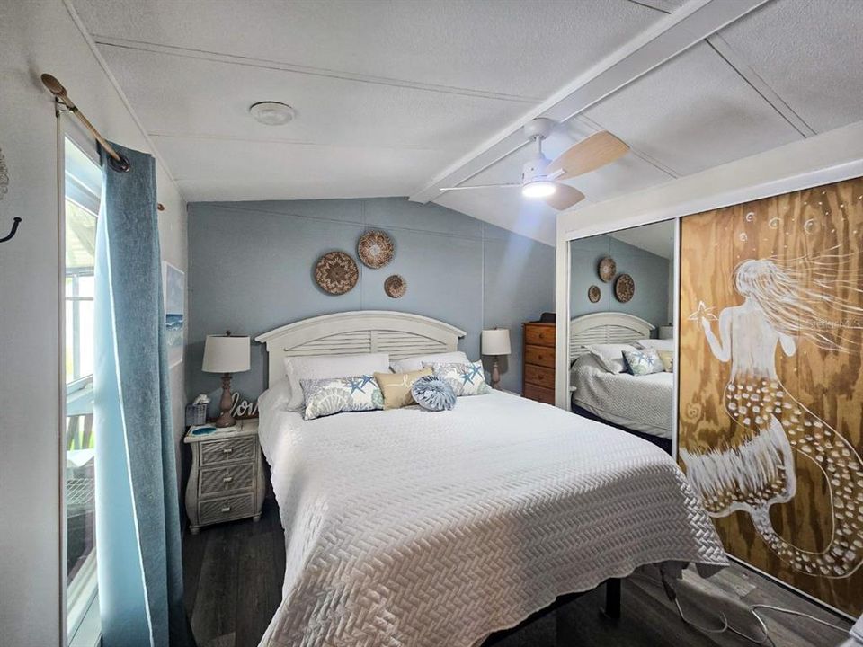 For Sale: $144,995 (2 beds, 2 baths, 818 Square Feet)