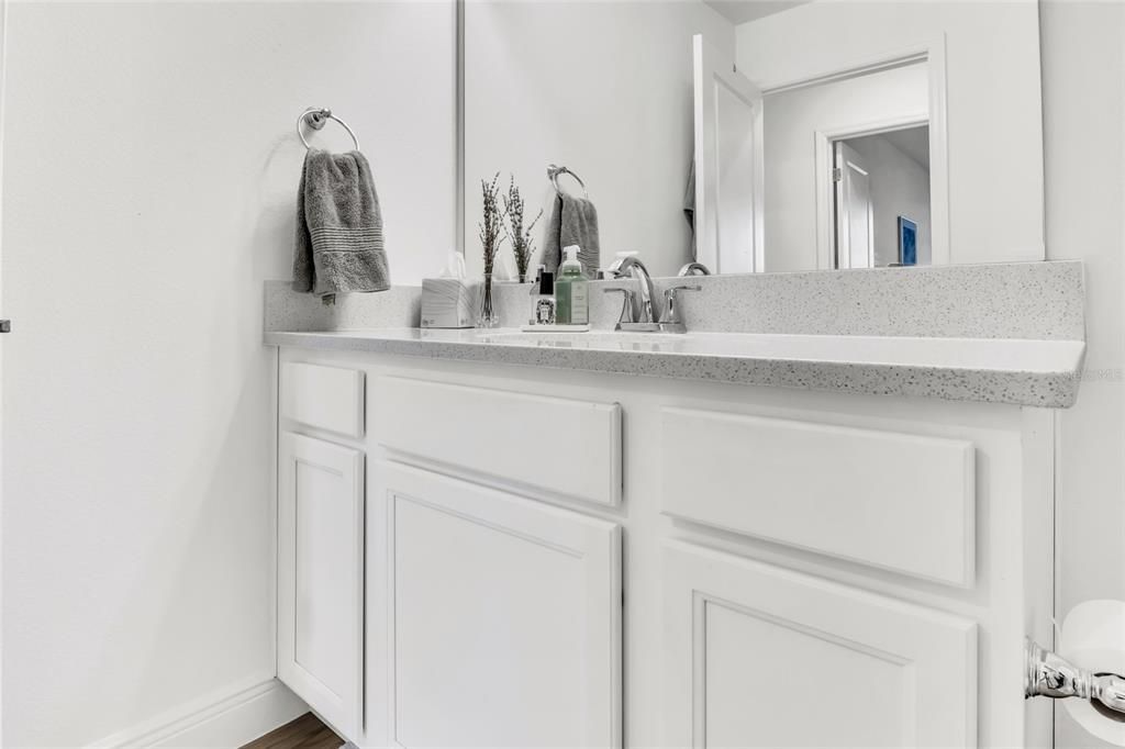 For Sale: $425,000 (4 beds, 2 baths, 2460 Square Feet)