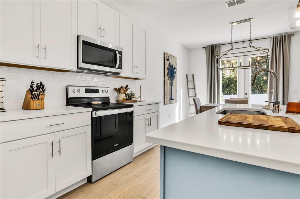 For Sale: $425,000 (4 beds, 2 baths, 2460 Square Feet)