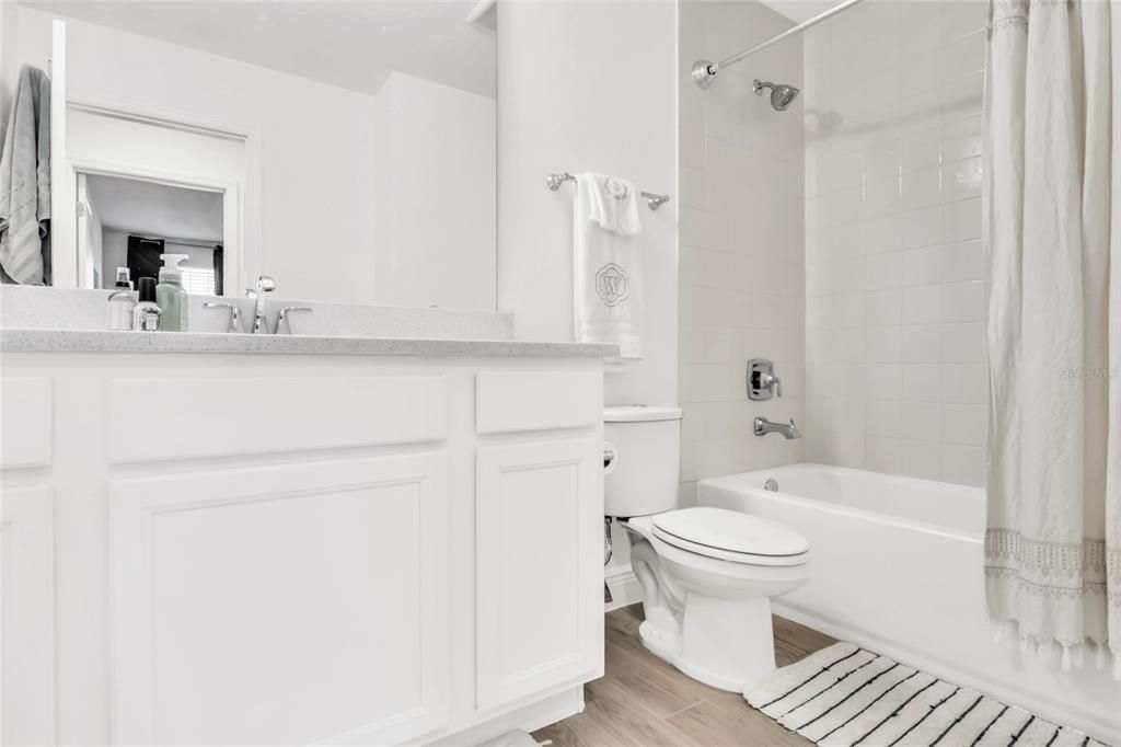 For Sale: $425,000 (4 beds, 2 baths, 2460 Square Feet)