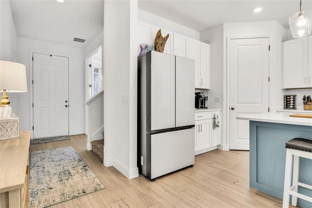 For Sale: $425,000 (4 beds, 2 baths, 2460 Square Feet)