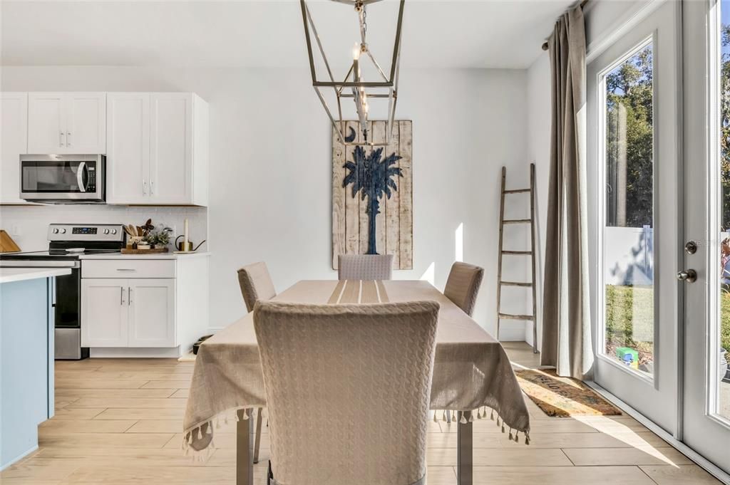 For Sale: $425,000 (4 beds, 2 baths, 2460 Square Feet)