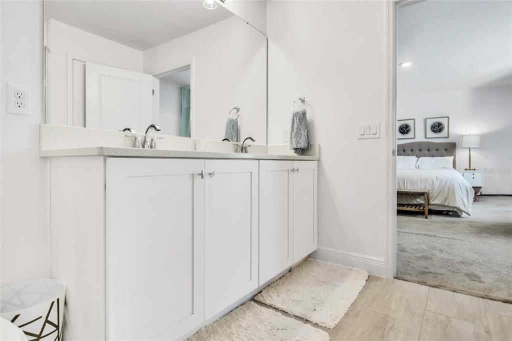 For Sale: $425,000 (4 beds, 2 baths, 2460 Square Feet)