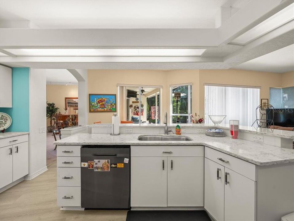 Active With Contract: $519,000 (4 beds, 3 baths, 2804 Square Feet)