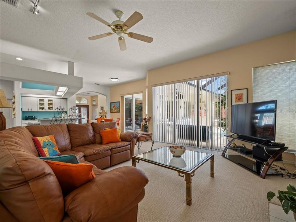 Active With Contract: $519,000 (4 beds, 3 baths, 2804 Square Feet)