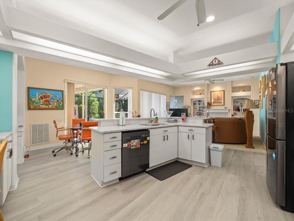 Active With Contract: $519,000 (4 beds, 3 baths, 2804 Square Feet)