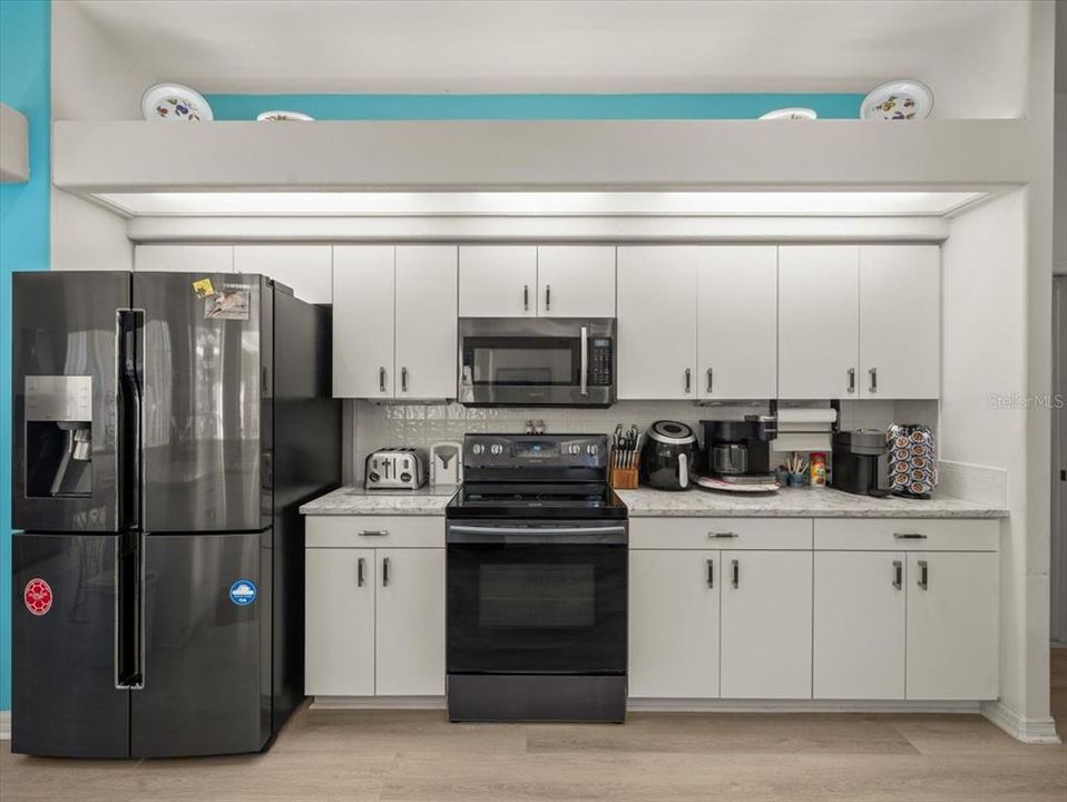 Active With Contract: $519,000 (4 beds, 3 baths, 2804 Square Feet)