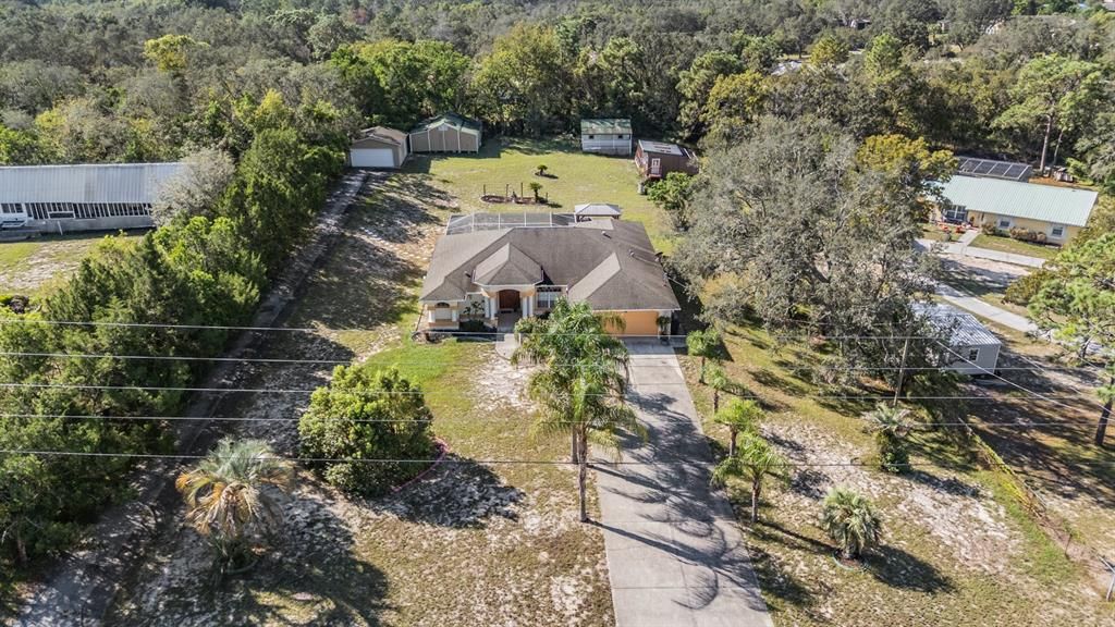 For Sale: $530,000 (3 beds, 2 baths, 1943 Square Feet)