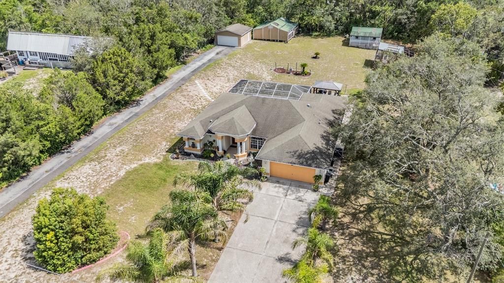 For Sale: $530,000 (3 beds, 2 baths, 1943 Square Feet)