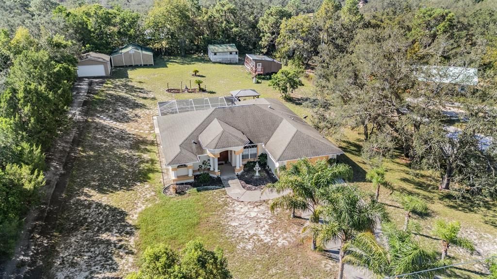 For Sale: $530,000 (3 beds, 2 baths, 1943 Square Feet)