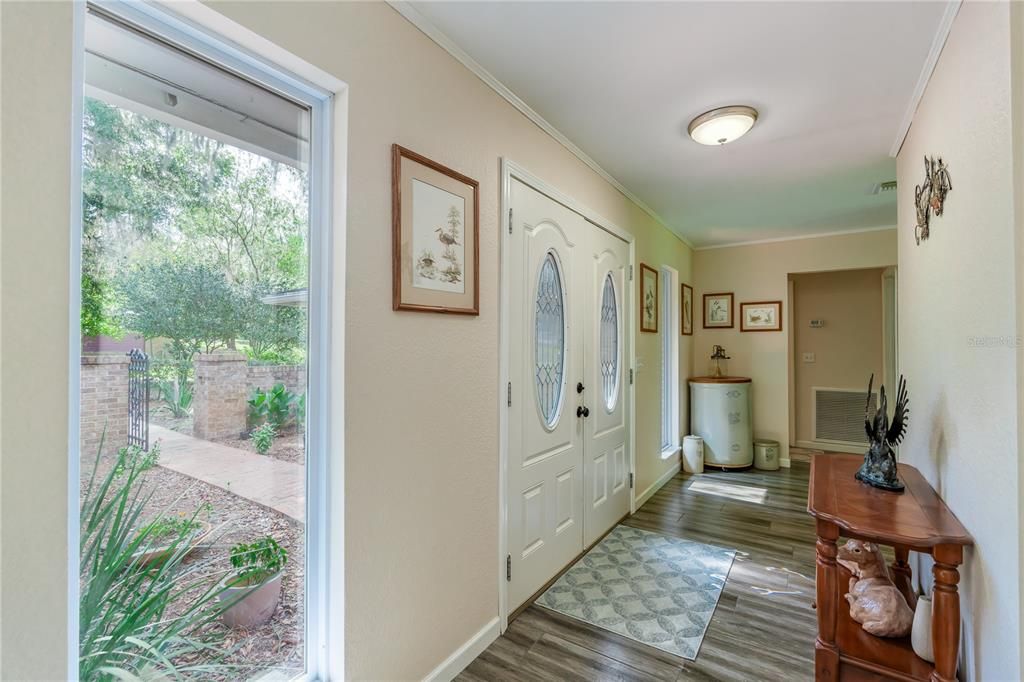 En Venta: $510,000 (4 camas, 2 baños, 2020 Pies cuadrados)