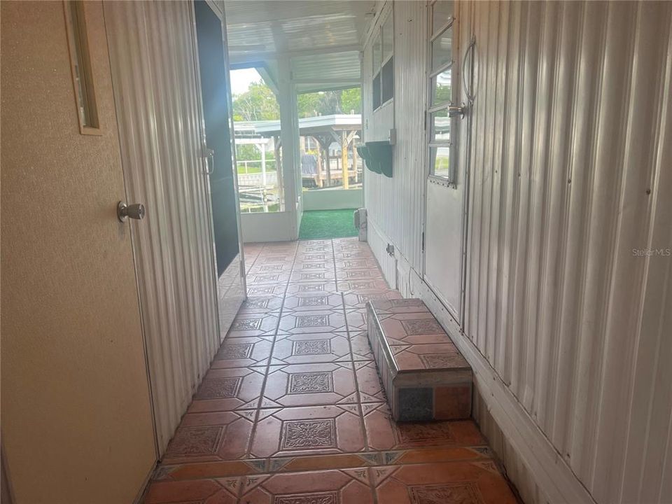 En Venta: $98,000 (2 camas, 1 baños, 869 Pies cuadrados)