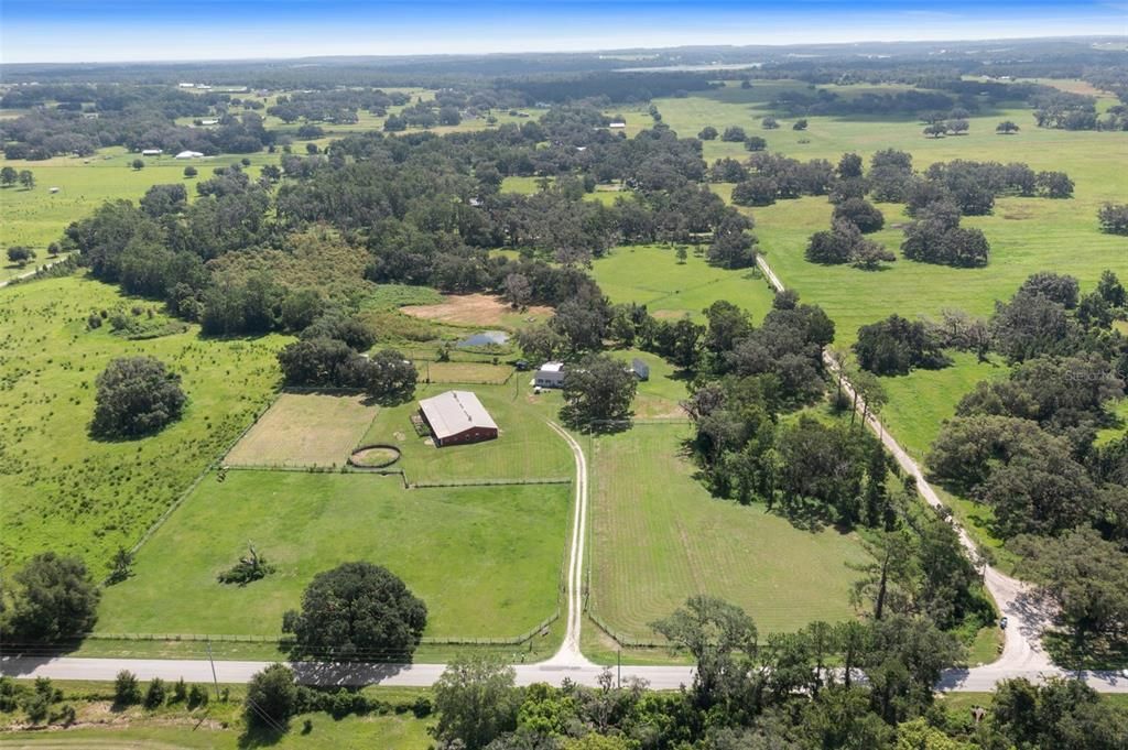 Recently Sold: $865,000 (6 beds, 4 baths, 7036 Square Feet)