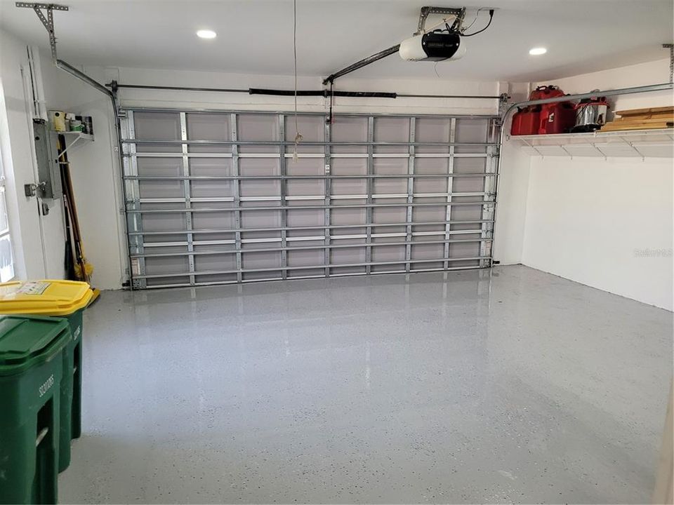 For Rent: $2,900 (3 beds, 2 baths, 1316 Square Feet)