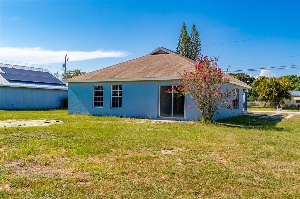 待售: $289,000 (3 贝兹, 2 浴室, 1254 平方英尺)