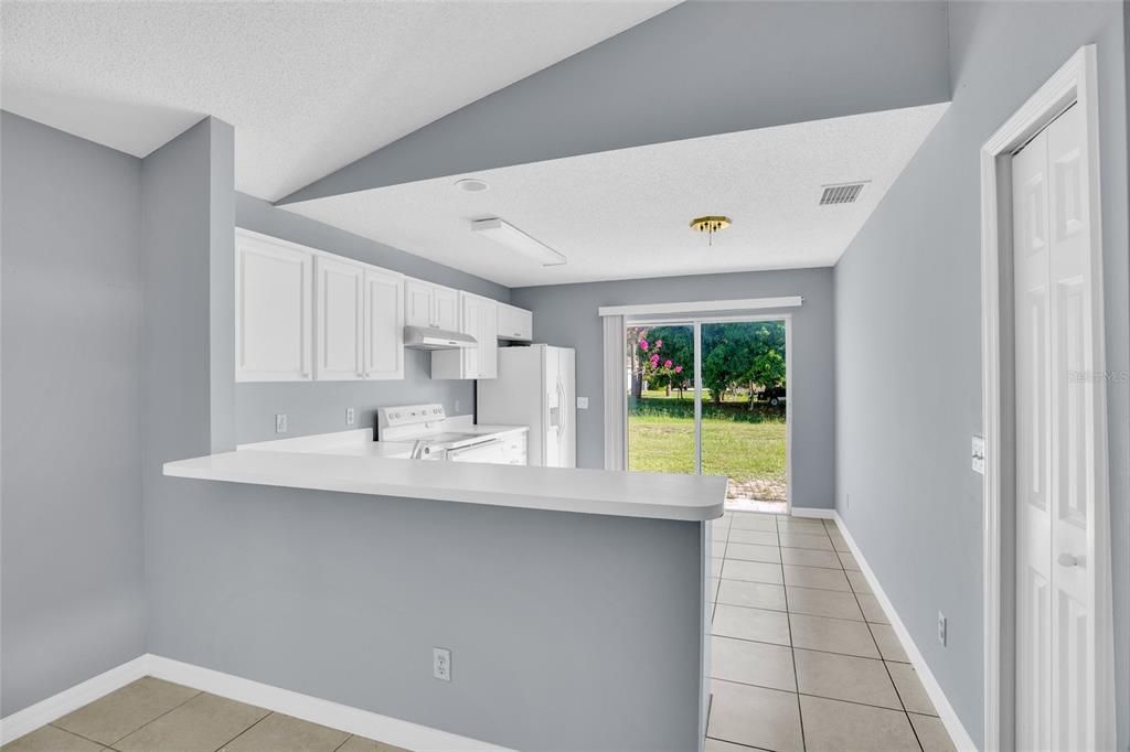 待售: $289,000 (3 贝兹, 2 浴室, 1254 平方英尺)