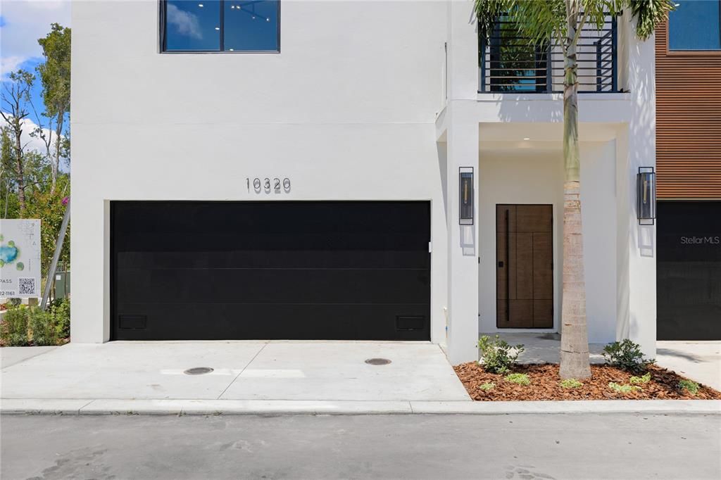 出租: $4,200 (3 贝兹, 2 浴室, 1814 平方英尺)