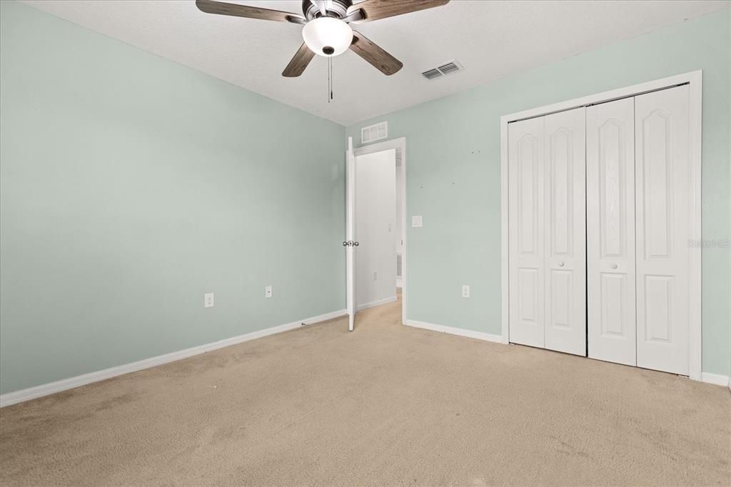 En Venta: $374,900 (4 camas, 2 baños, 2344 Pies cuadrados)