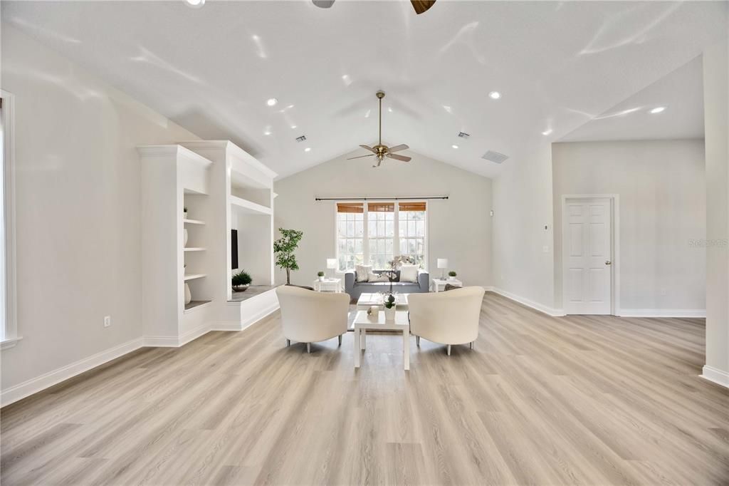 Active With Contract: $1,595,000 (4 beds, 4 baths, 4741 Square Feet)