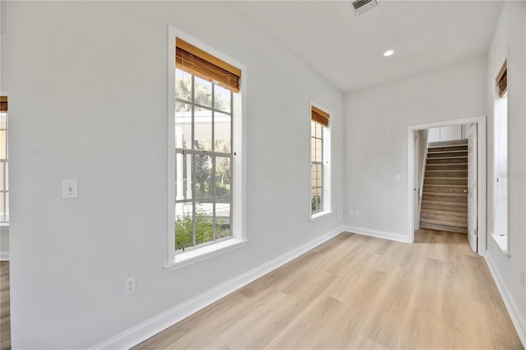 Active With Contract: $1,595,000 (4 beds, 4 baths, 4741 Square Feet)