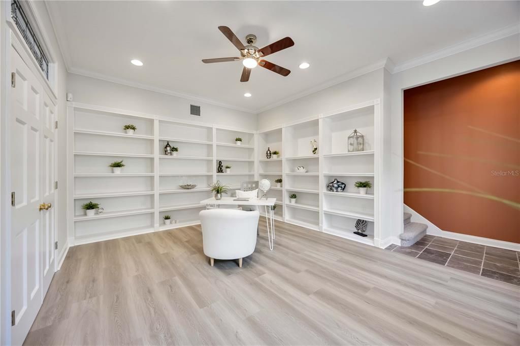 Active With Contract: $1,595,000 (4 beds, 4 baths, 4741 Square Feet)