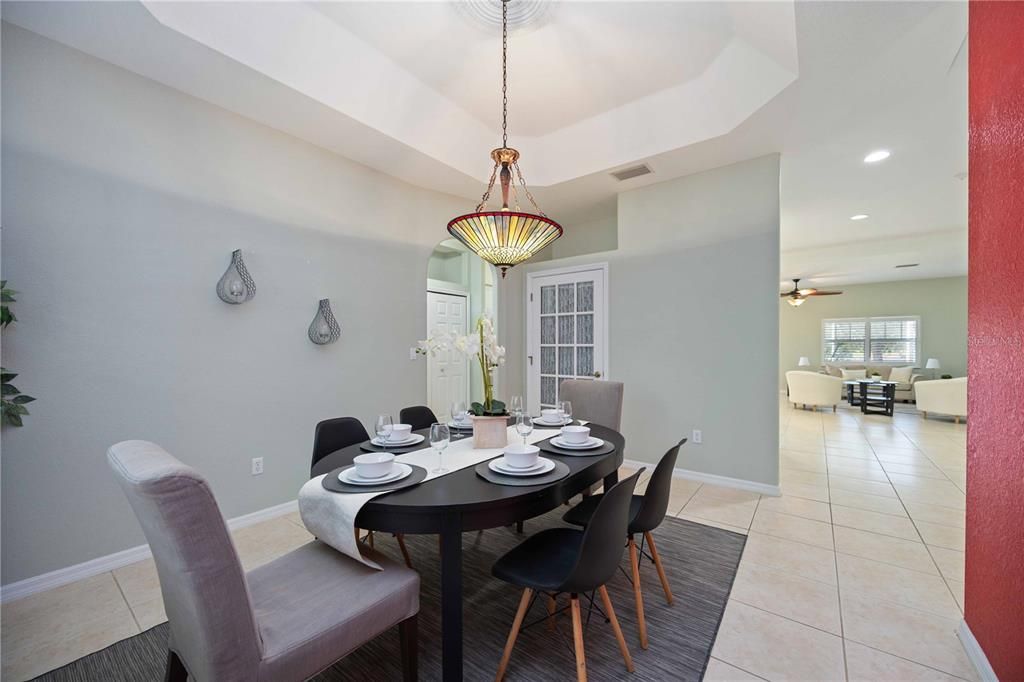 На продажу: $585,000 (3 спален, 2 ванн, 2785 Квадратных фут)