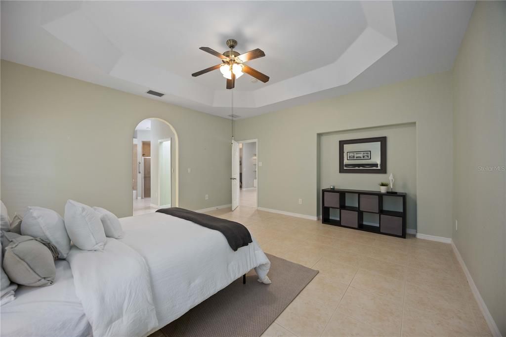 На продажу: $585,000 (3 спален, 2 ванн, 2785 Квадратных фут)