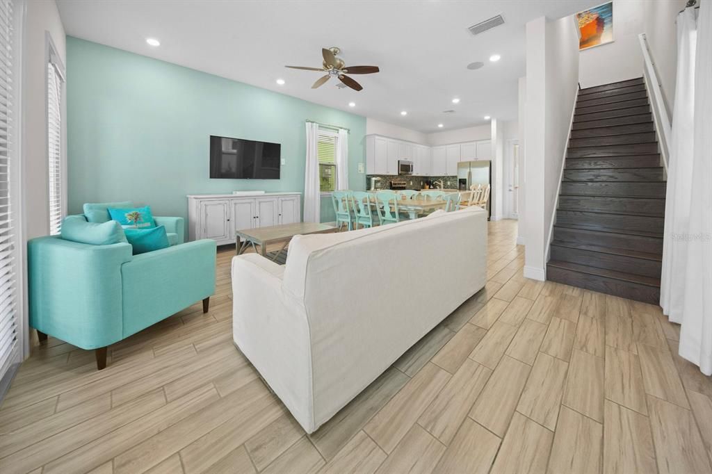 For Rent: $3,850 (4 beds, 4 baths, 1948 Square Feet)